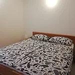 דירה Flori קופר