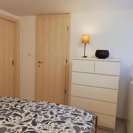 Flori Apartment