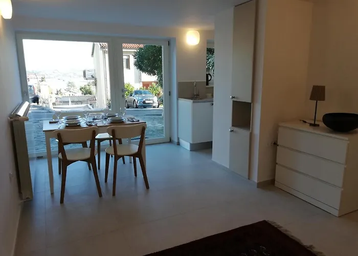 Flori Διαμέρισμα